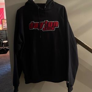 Mens dayton flyers champion sweatshirt